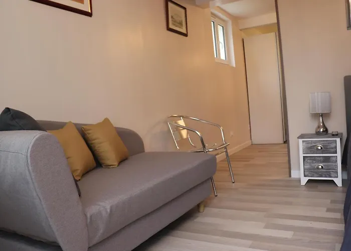 Villa Des Sables Avec 1 Studio Pour 2 Personnes Pouvant Etre Complete Par Une Chambre Avec Sa Salle De Bain Et Wc Si 4 Personnes